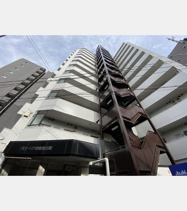 グローリア初穂椎名町